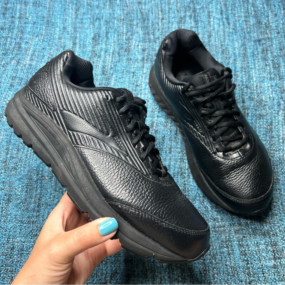 Brooks Addiction Walker 2 Walking Shoes in Black Leather